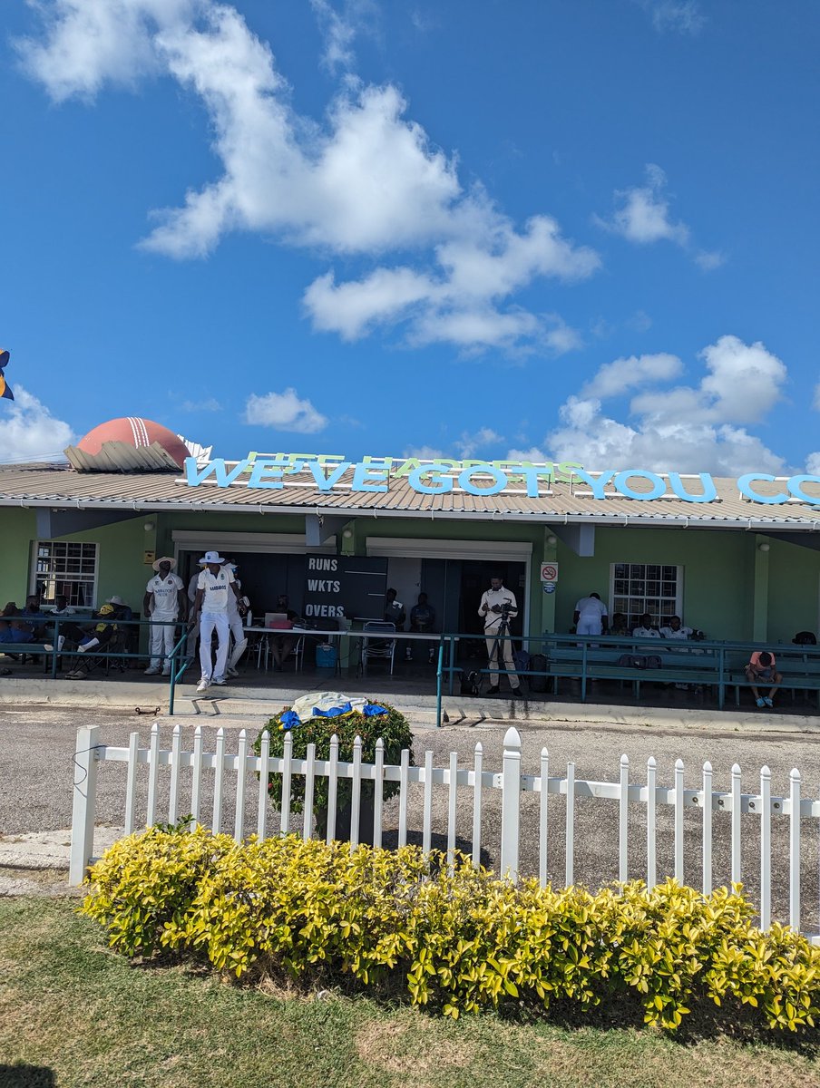 Adrian Thomas tweet media