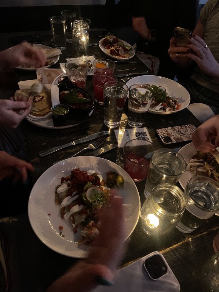 𝗕͟𝘆͟𝘂͟𝘀͟𝗲͟𝗹͟𝗹͟𝗲, 𝓢ℎ𝑎𝑣𝑎 ʕ•ᴥ•ʔ tweet media