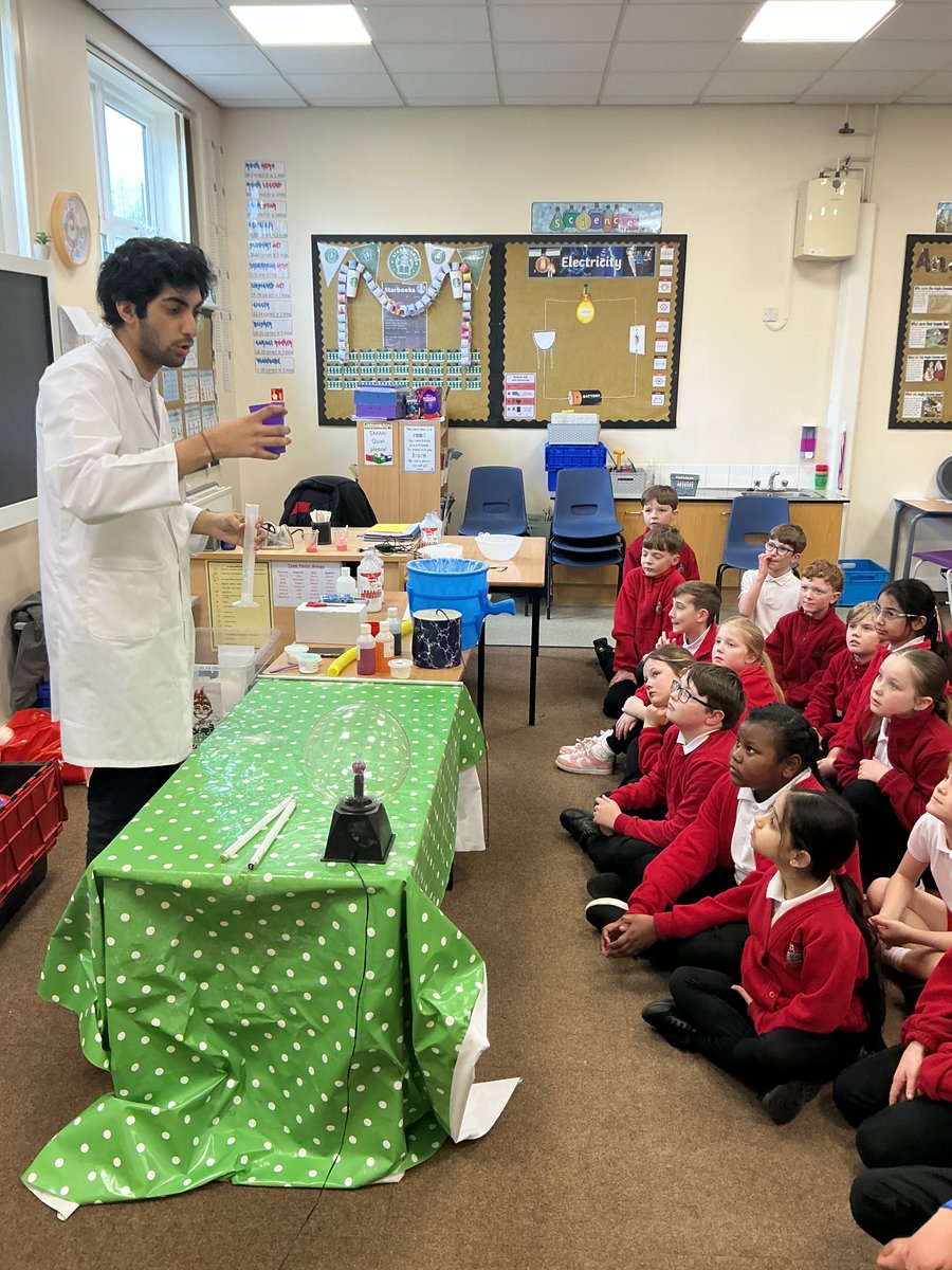 St Saviour CE School tweet media