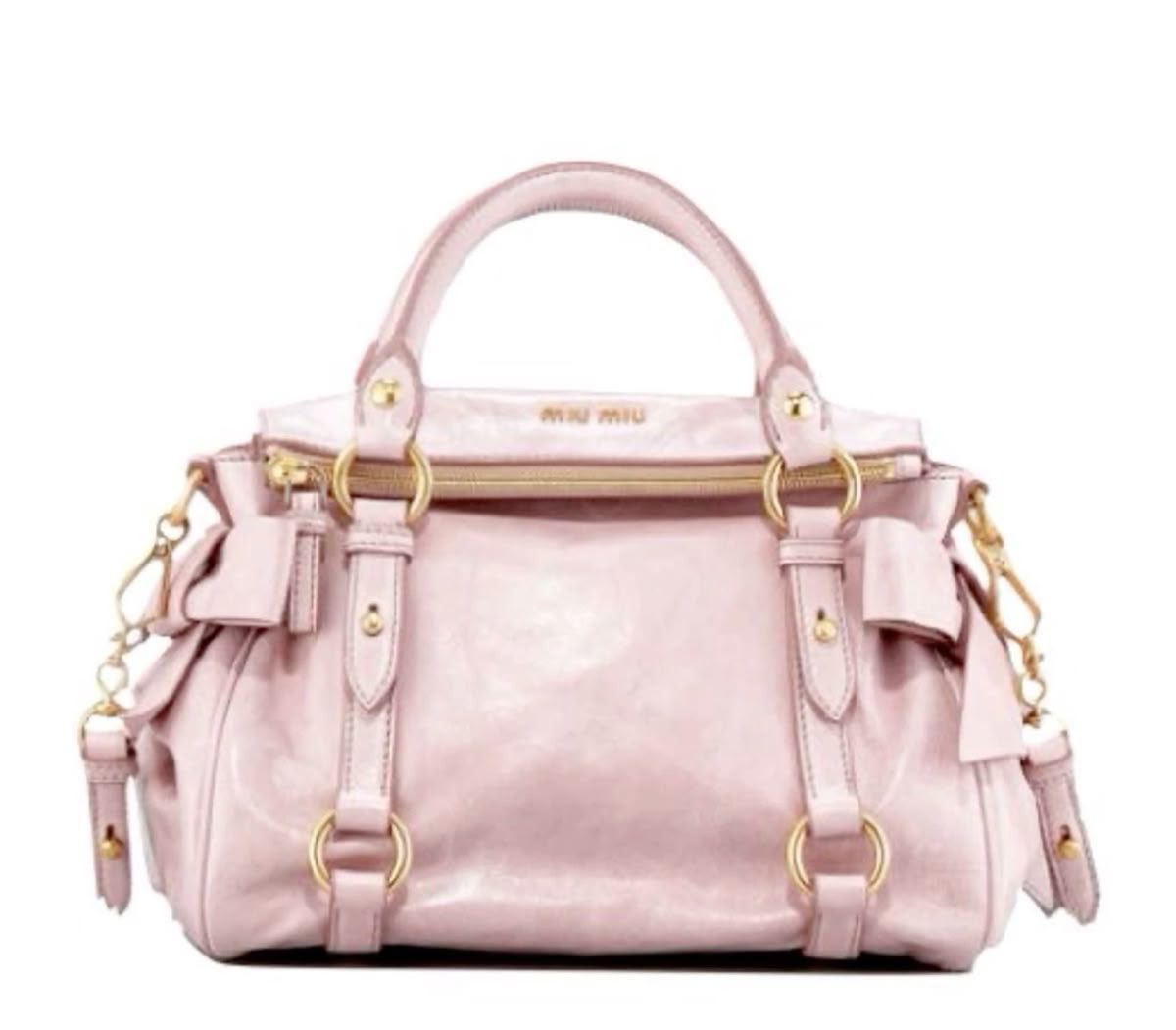 barbiiiella_'s tweet photo. bags of the day🎀 ⋆₊ ᨦᨩ ໋₊⋆👜🪷 https://t.co/NlHXrwmIDb