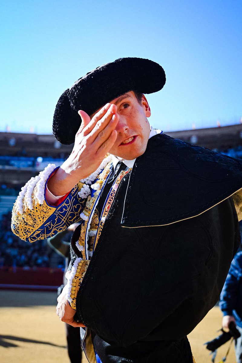 Román Collado tweet media