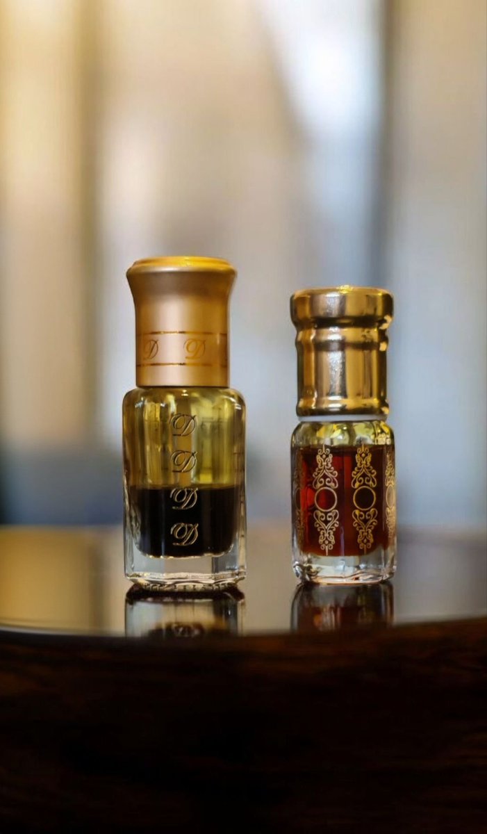 WS210000's tweet photo. #رابطة_عشاق_العطور

دليلك في روائح أدهان العود🟢
عشان تعرف وش المناسب لك منها

راح أصنف لك بعض روائح الأدهان مع ذكر مثال لكل رائحة عطرية:

١- عطرية حادة: الهندي، البورمي، الفيتنامي.

٢- عسلية: بعض خطوط الكمبودي، الكاوياي، اللاوسي.

٣- سويتية: الترات، بعض البراشين.

٤- ترابية طينية: الكلمنتان مالينو، موروكي آصقون.

٥- زهورية: الماليزي، كوتشان.

٦- بخورية: بعض الهندي، الموروكي، كلمنتان تراكان (بخوري عطري بامتياز).

هذي أبرز الخطوط العطرية في روائح أدهان العود.