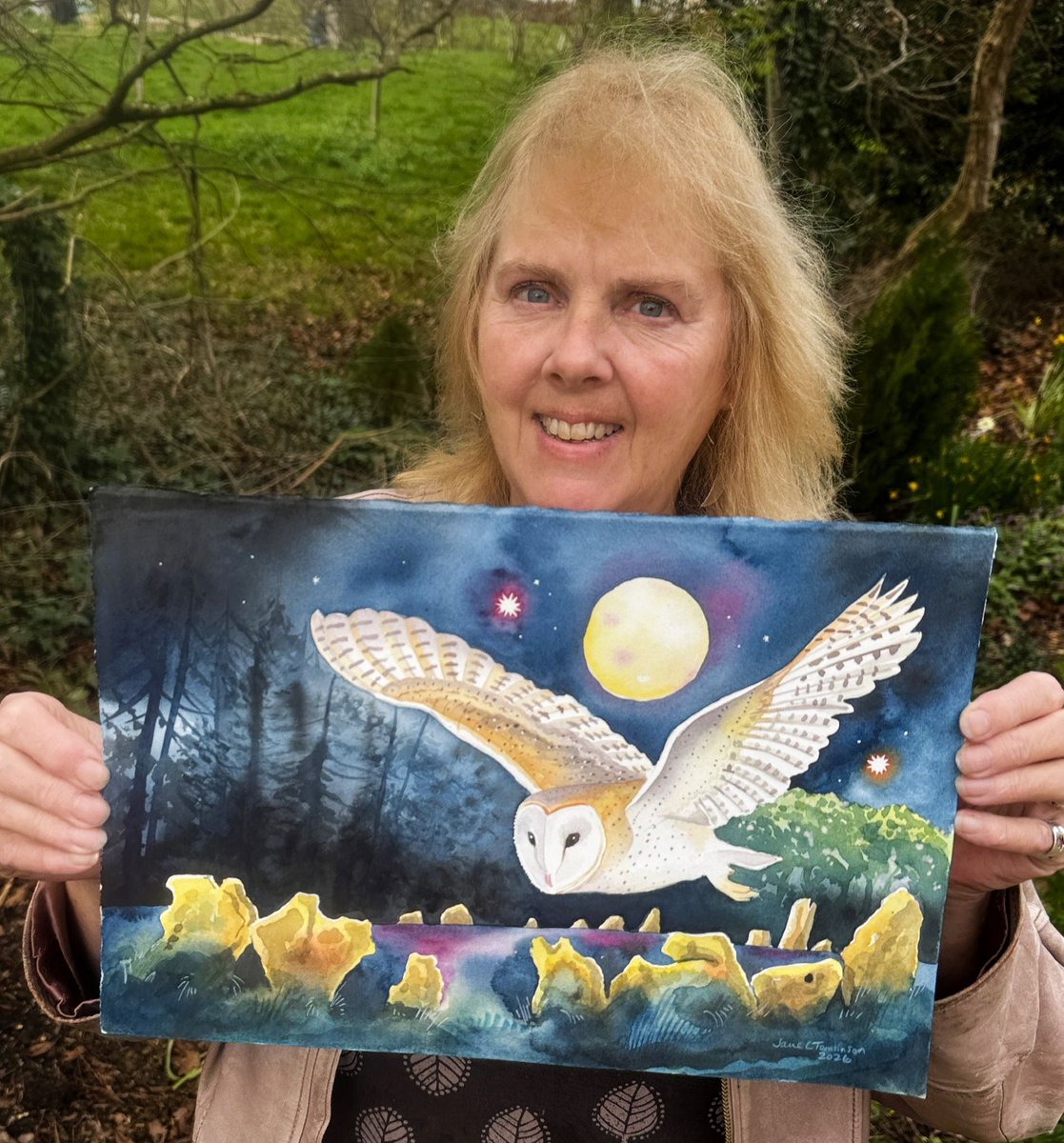 JaneSunflower's tweet photo. Just finished! #BarnOwl at #Rollright. It's the first #painting I've done for wks due to interruptions from various building projects at home.
I hope you like it & thx for looking ๐
Watercolour, 352mm x 237mm, ยฃ225. Msg me!
#standingstoneSunday #rollrightstones #megalithic https://t.co/gNRIYH2hHU
