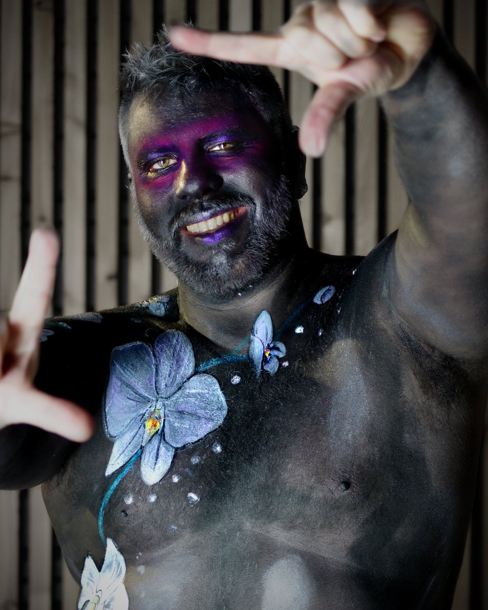 Adam Jones tweet media