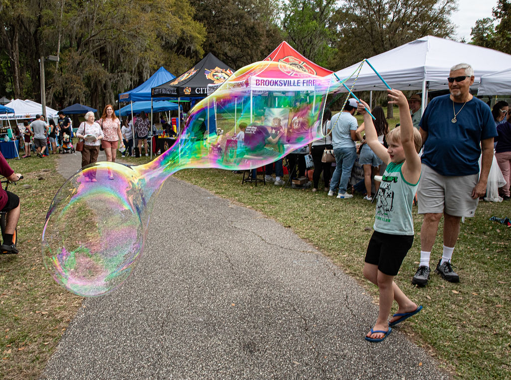 southeasttouris's tweet photo. Art in the Park, in Brooksville’s Tom Varn Park is a Signature Event of the Southeast 🎨🌳

🗓️ March 14–15, 2026 | Free admission
📍 Florida’s Adventure Coast
🔗 https://t.co/fOJgab6rw3 https://t.co/ghk6EIKnh3