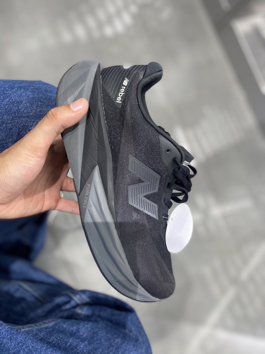 Gusti Ngurah tweet media