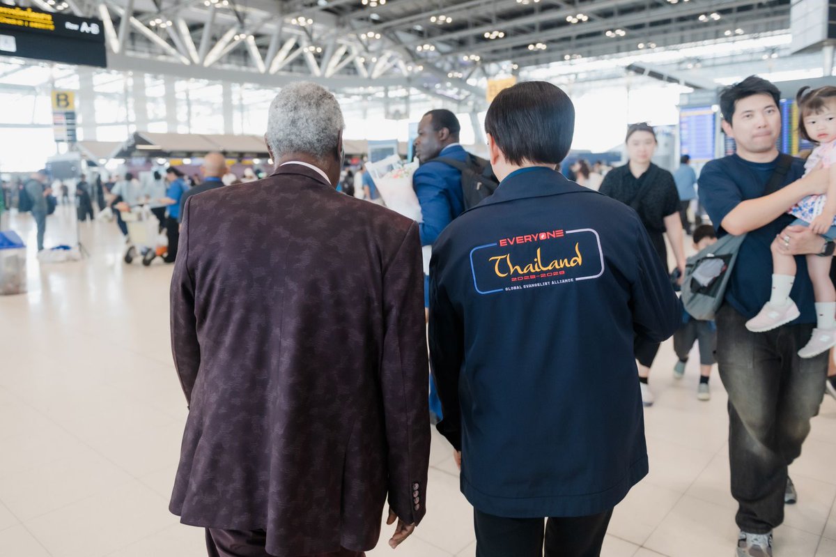 TheDLvoice's tweet photo. Pictures as Pastor W. F. Kumuyi's arrives Thailand for GCK in Thailand which began today. 
March 13 - 15, 2026.
5 PM local time. 
Venue: National Sports University, Mahasarakham Campus (Physical Education) Stadium. 
Stream an https://t.co/fzSfIO7qym

#GCKinThailand 
#PastorKumuyi https://t.co/osrGj5uYh0