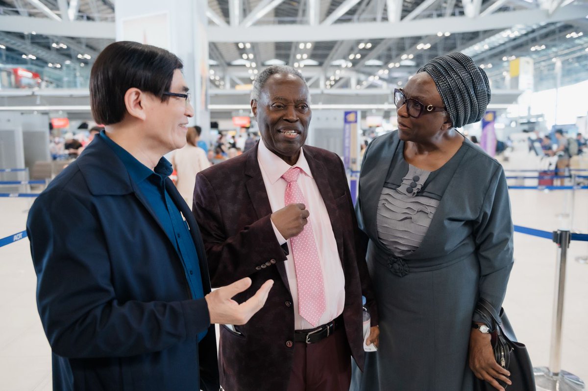 TheDLvoice's tweet photo. Pictures as Pastor W. F. Kumuyi's arrives Thailand for GCK in Thailand which began today. 
March 13 - 15, 2026.
5 PM local time. 
Venue: National Sports University, Mahasarakham Campus (Physical Education) Stadium. 
Stream an https://t.co/fzSfIO7qym

#GCKinThailand 
#PastorKumuyi https://t.co/osrGj5uYh0