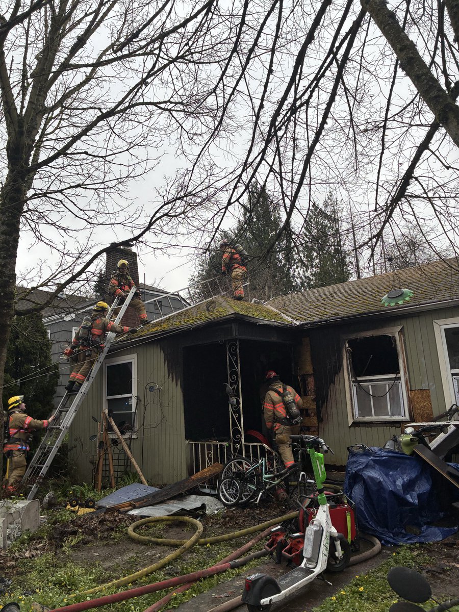 Portland Fire & Rescue tweet media