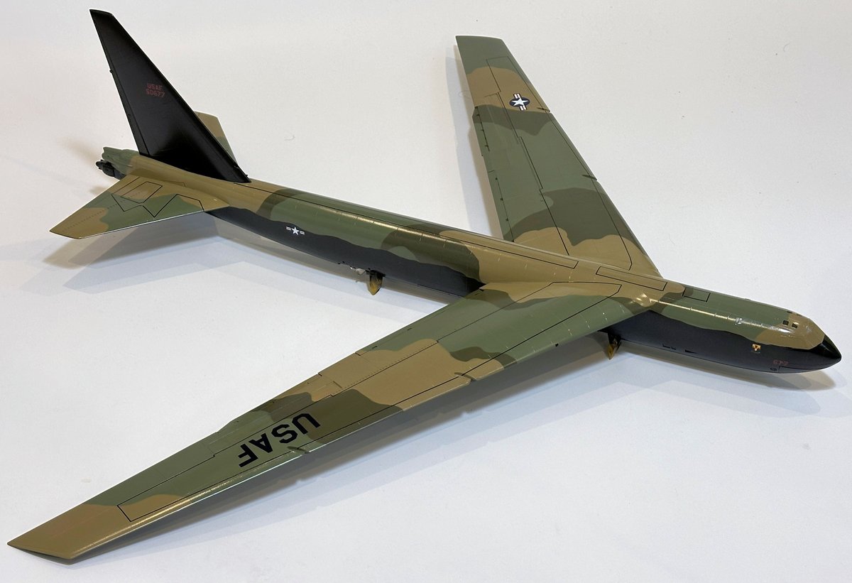 BoweModels tweet media