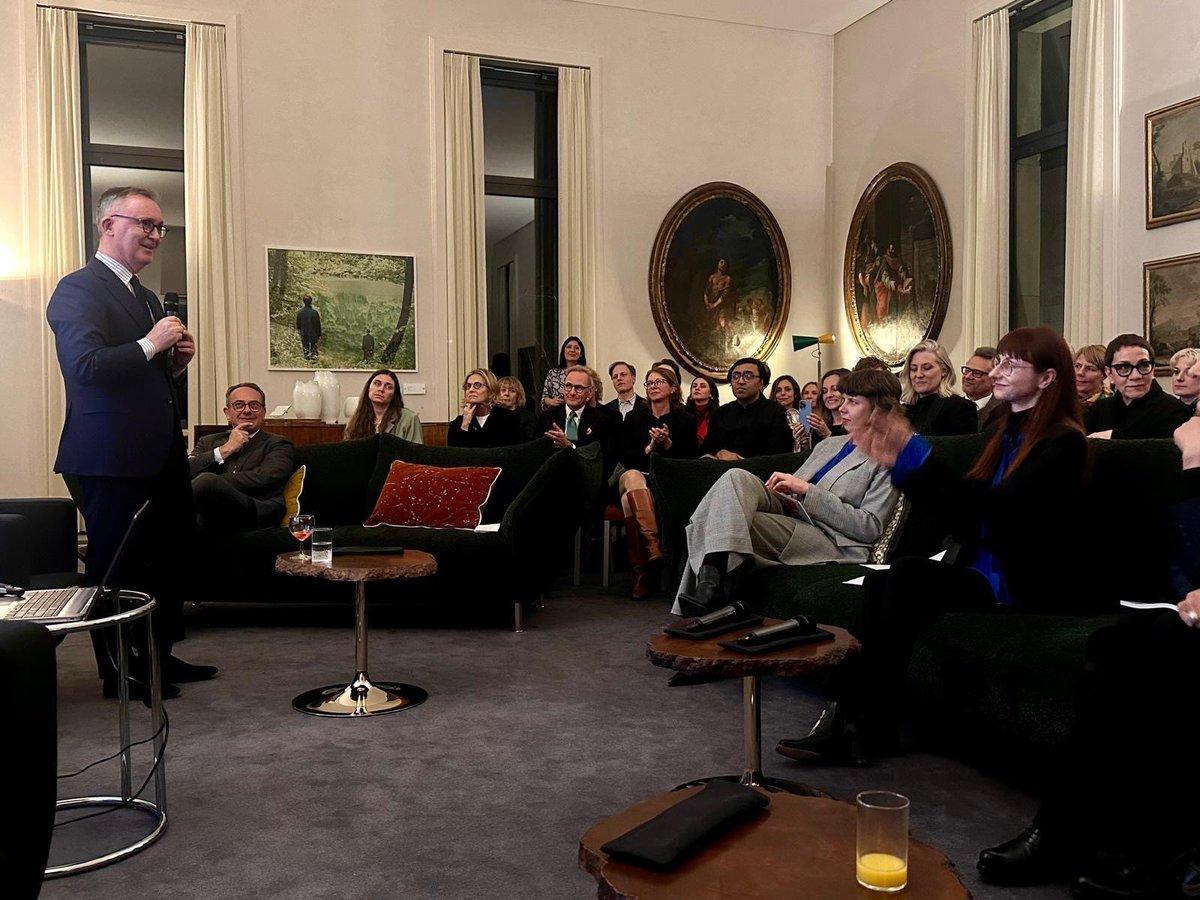 Italy in Germany tweet media