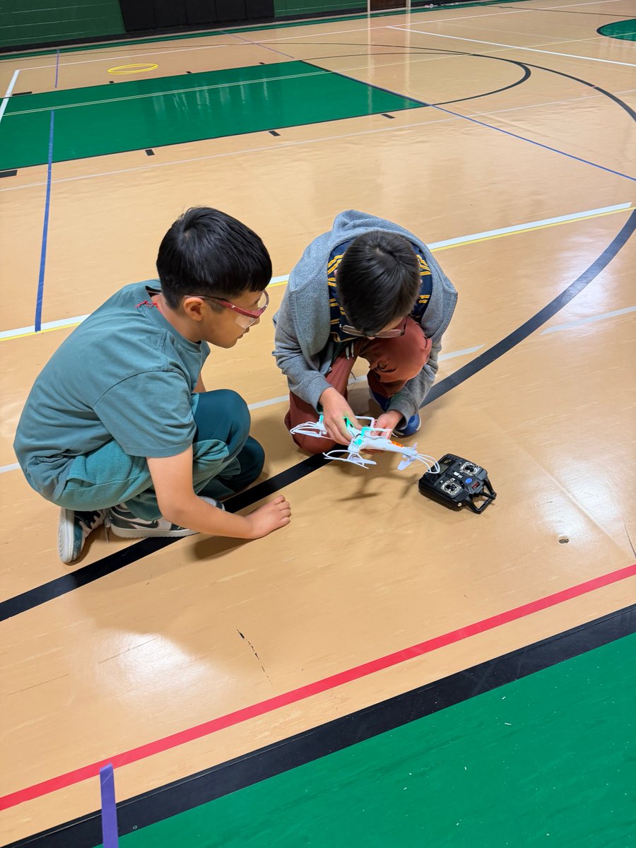 Sunset Middle School tweet media