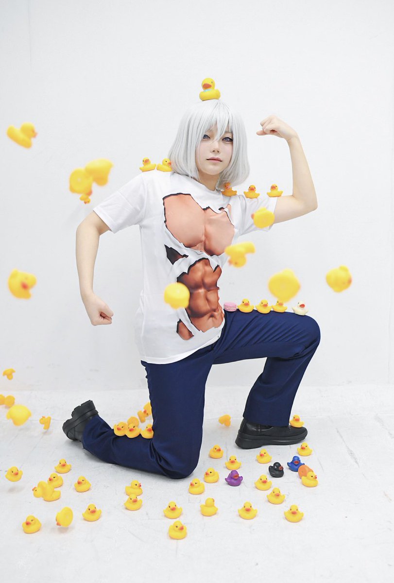 cos🐥 ⚠︎︎捏造服 ダサT
ひよこマッスルカーニバルばみ
兄弟を守るために強くありたい💪
photo <a href="/tsumoiNX/">タムラ</a>