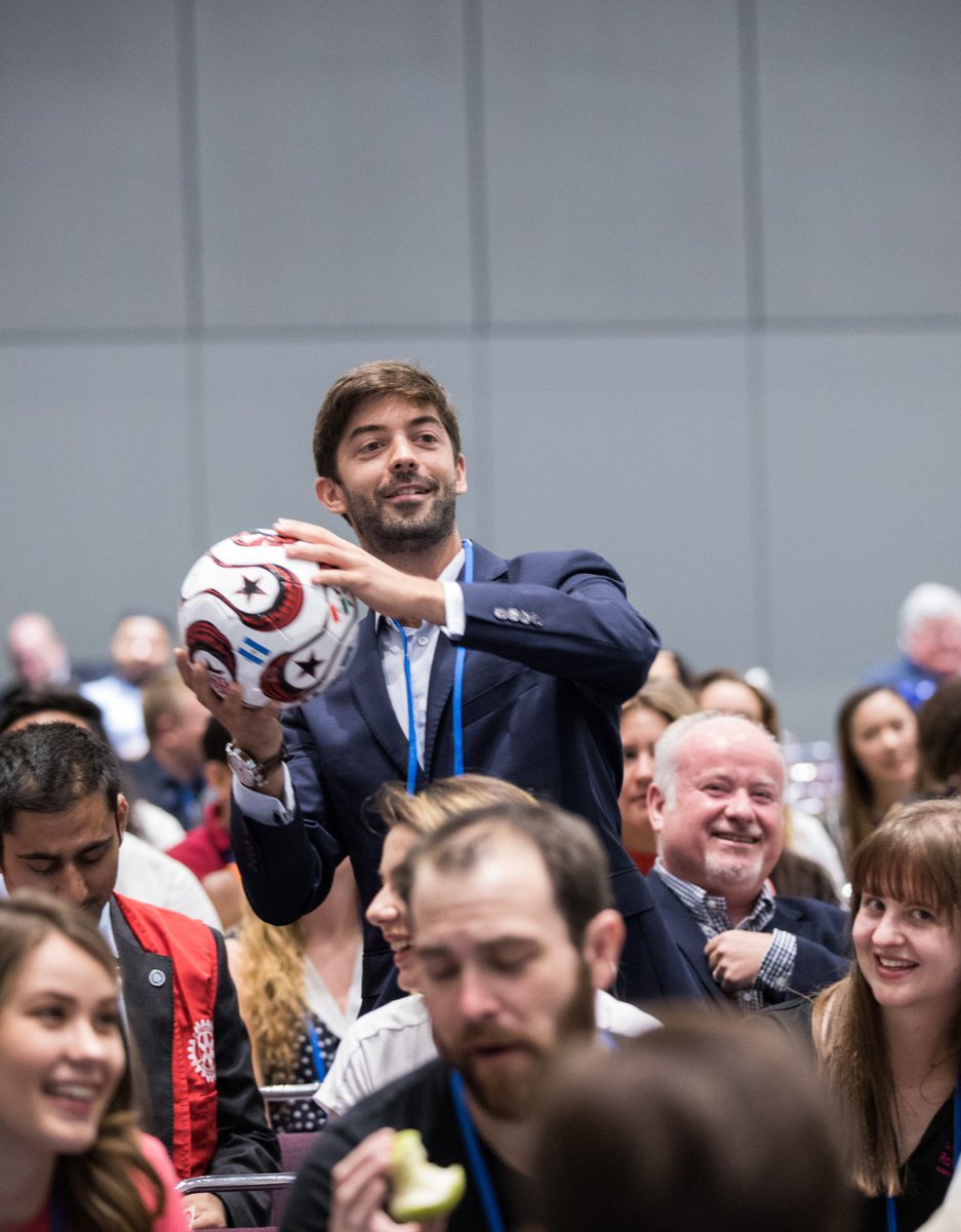 Rotary International tweet media