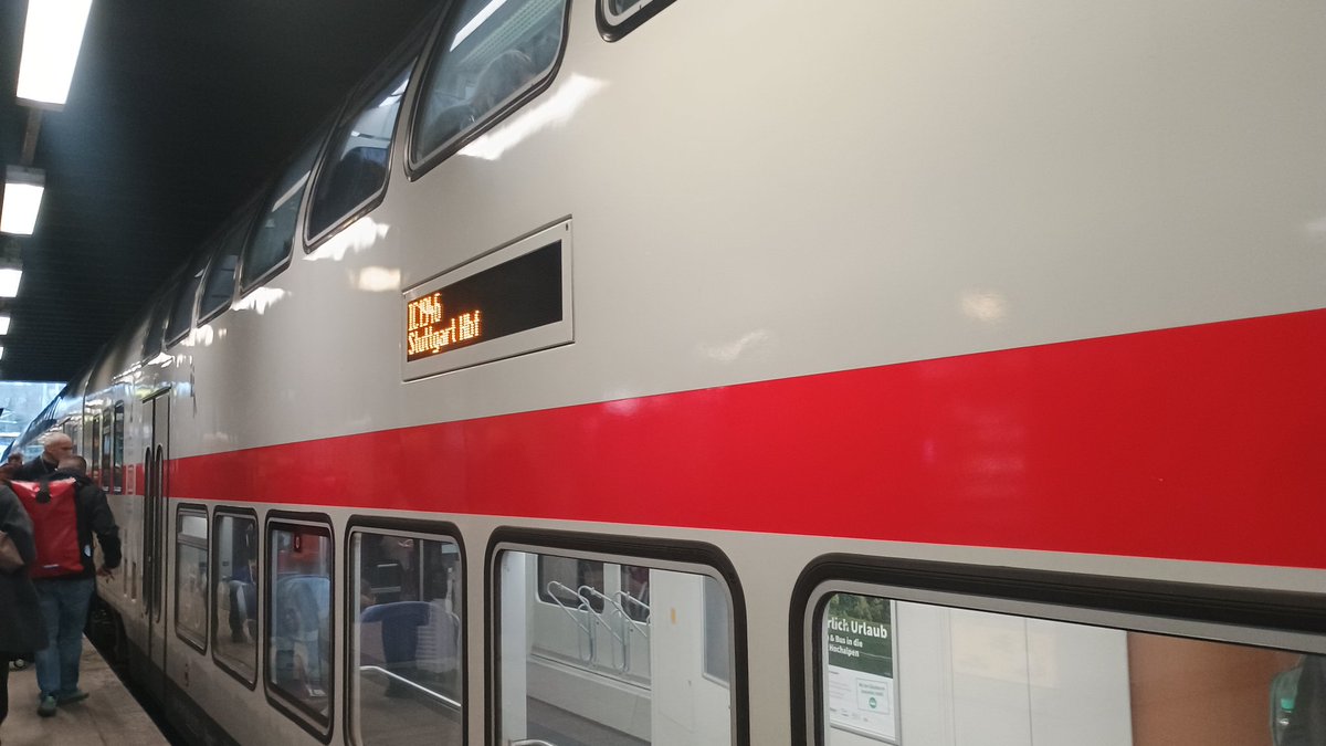 Der Psychiater Ihres Vertrauens tweet media