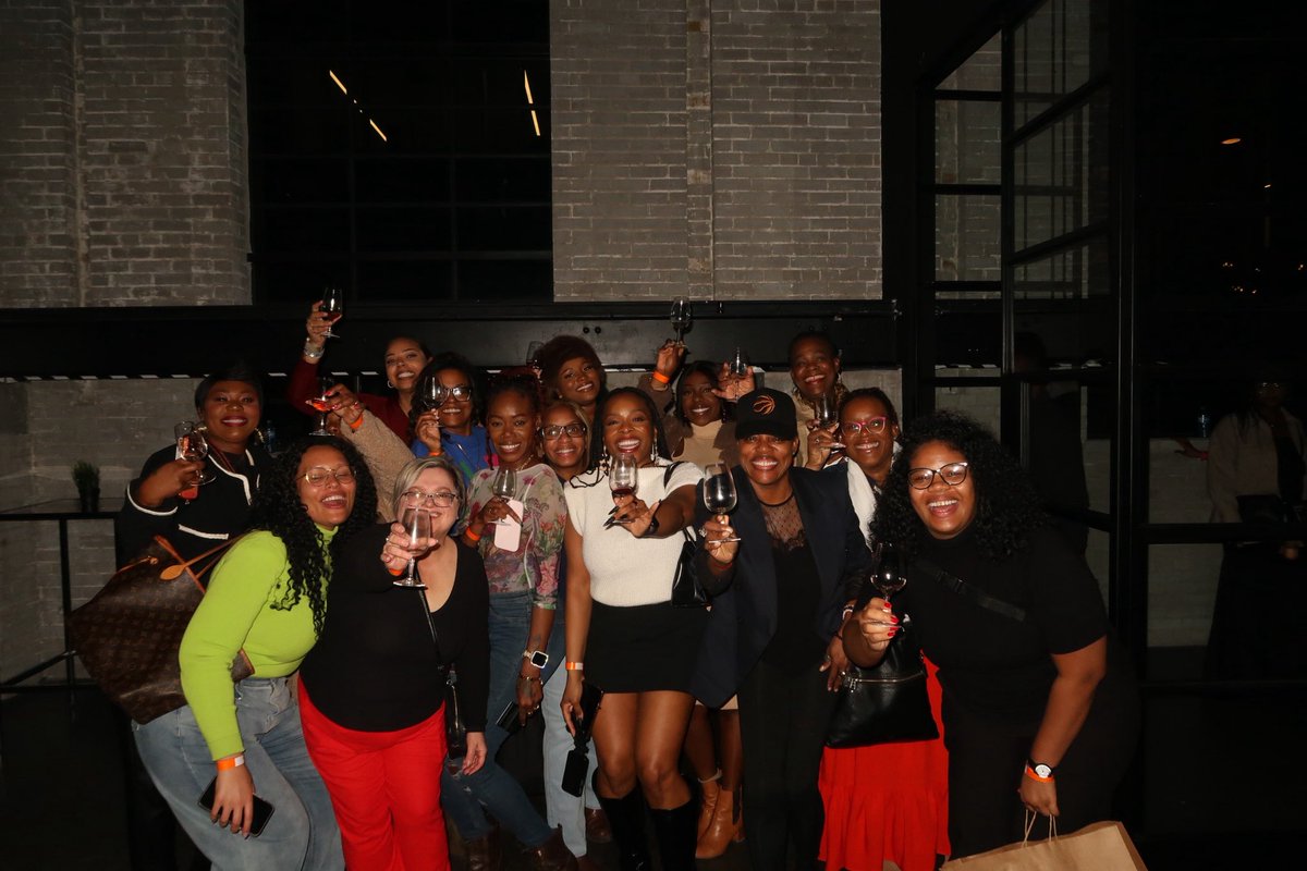 👸🏾 The Queen✨ tweet media