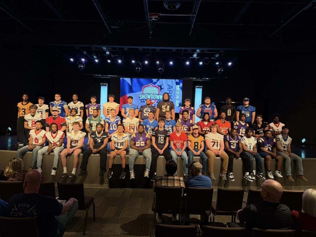 APSD_News's tweet image. Congratulations to Arkadelphia Badger Senior Grant Rollins for being selected to participate in the Red River FCA Senior Showdown Football Game. We are so proud to have Grant representing Arkadelphia!
#BadgerPride