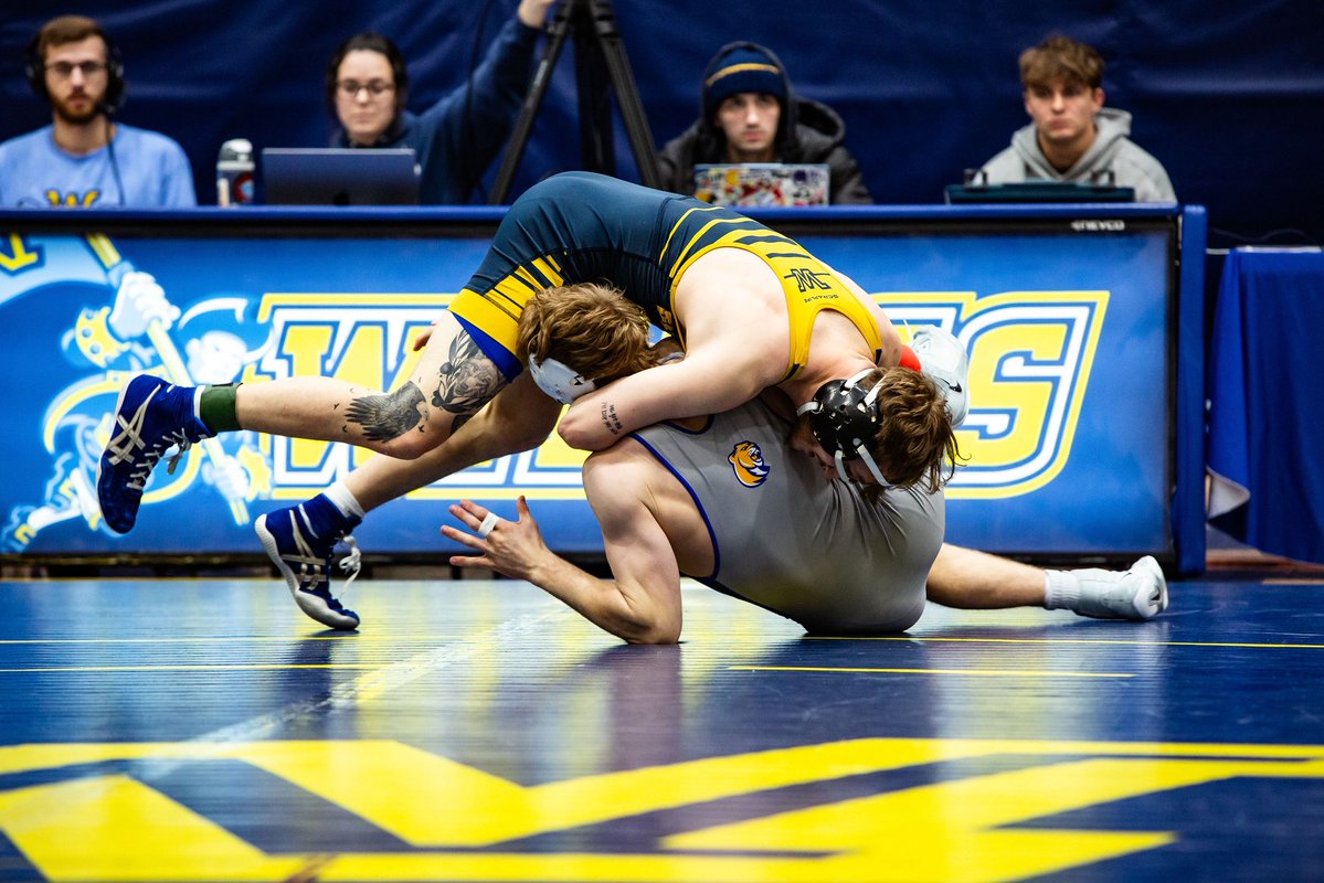 Wilkes Wrestling tweet media