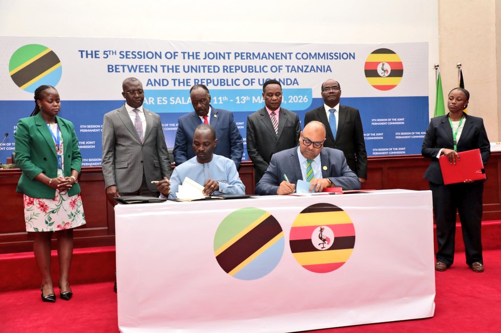 Hon. Byamukama Fred tweet media