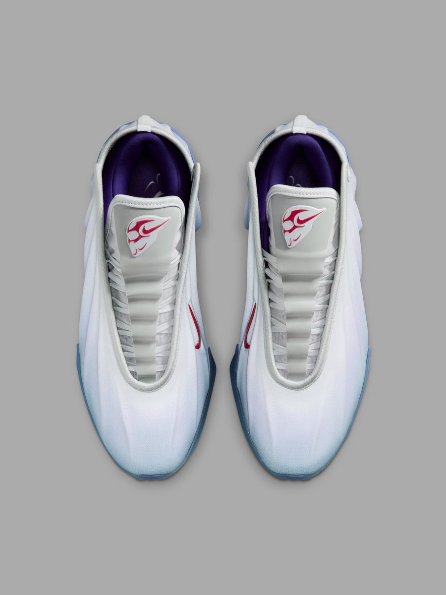 Info4Days's tweet photo. SNKRS Preorder next Friday 3.20.26👹
dotSwoosh x Nike G.T. Future ‘Swooshman’ https://t.co/hmT0w4t1NC
