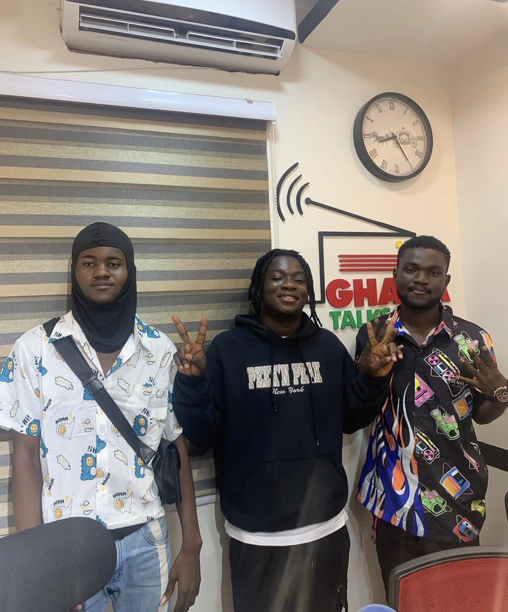 goddytrigga's tweet image. Watch out for my brothers💥🎯❤️🎵 @qhobbytrigha766 &amp;amp; @luich4lyf 

@Koo_Ntakra 

#bangerz_on  #luich #lockitup