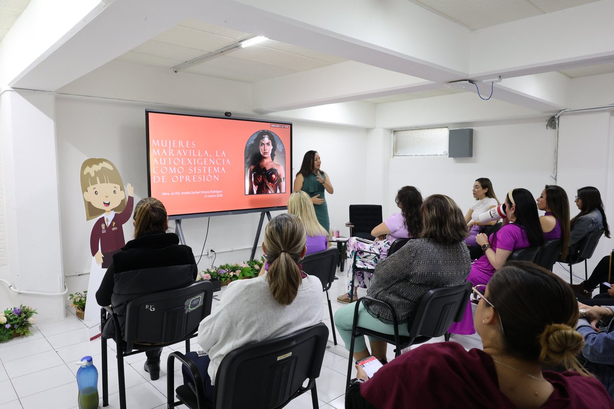 CONEBIedomex's tweet image. En el marco del #DíaInternacionalDeLaMujer 💜 el @CONEBIedomex de la #SECTI llevó a cabo la conferencia 🦸‍♀️“Mujer Maravilla: la autoexigencia como sistema de opresión”, impartida por la Mtra. Zaribel Orozco Rodríguez académica de la UAEMéx.
#EducaciónConIgualdad 
#8M