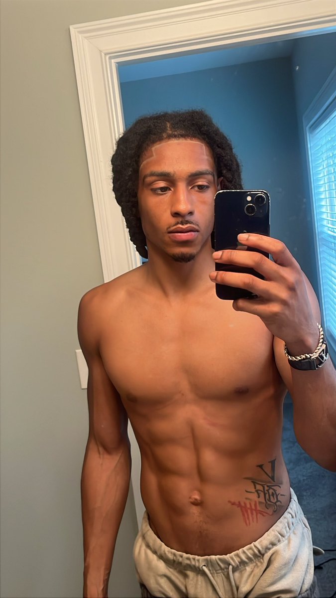 ★ LOC STAR ✯ tweet media