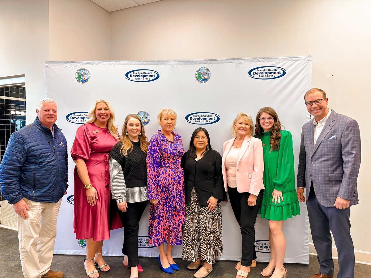 Community Spirit tweet media