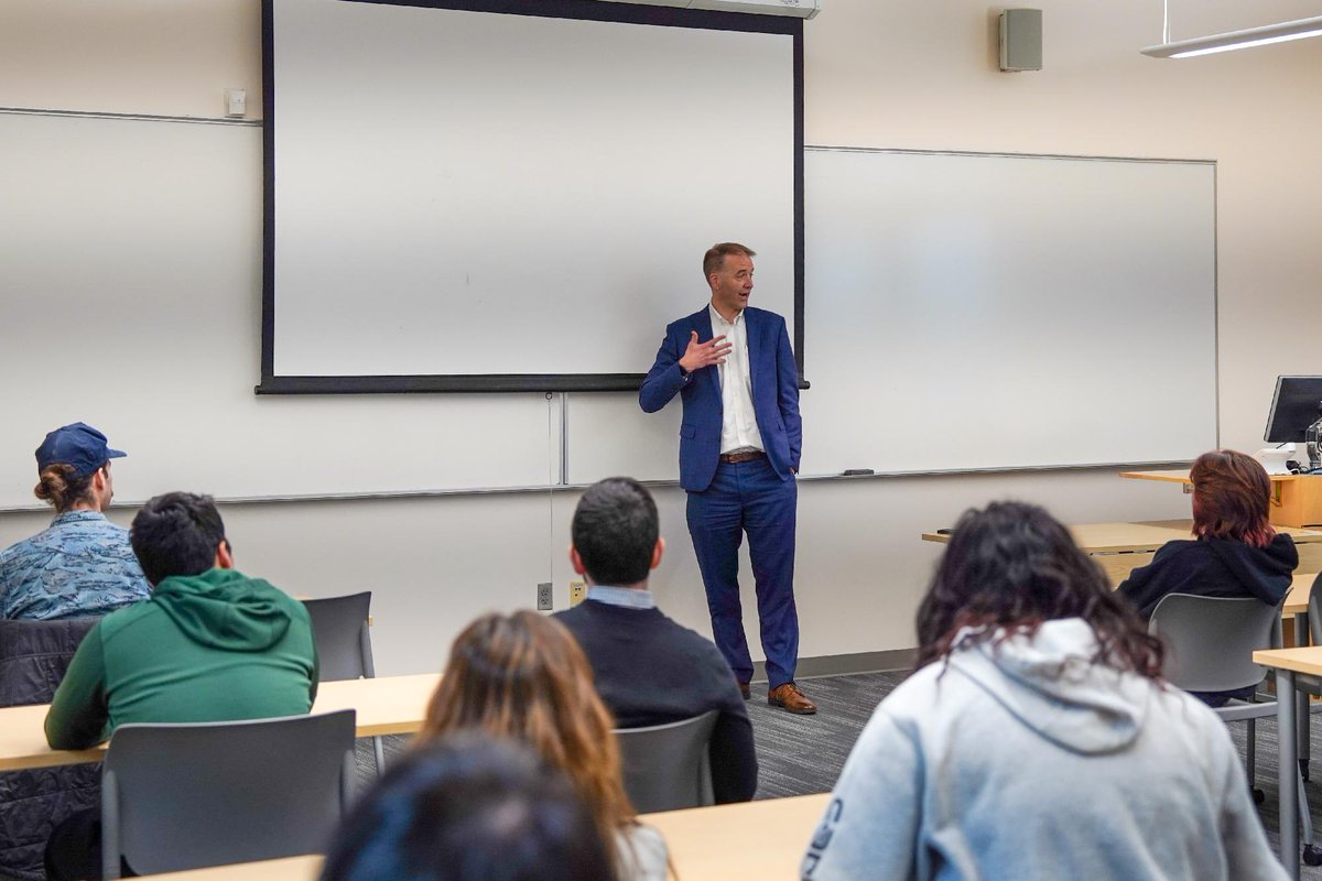 Secretary of State Tobias Read tweet media