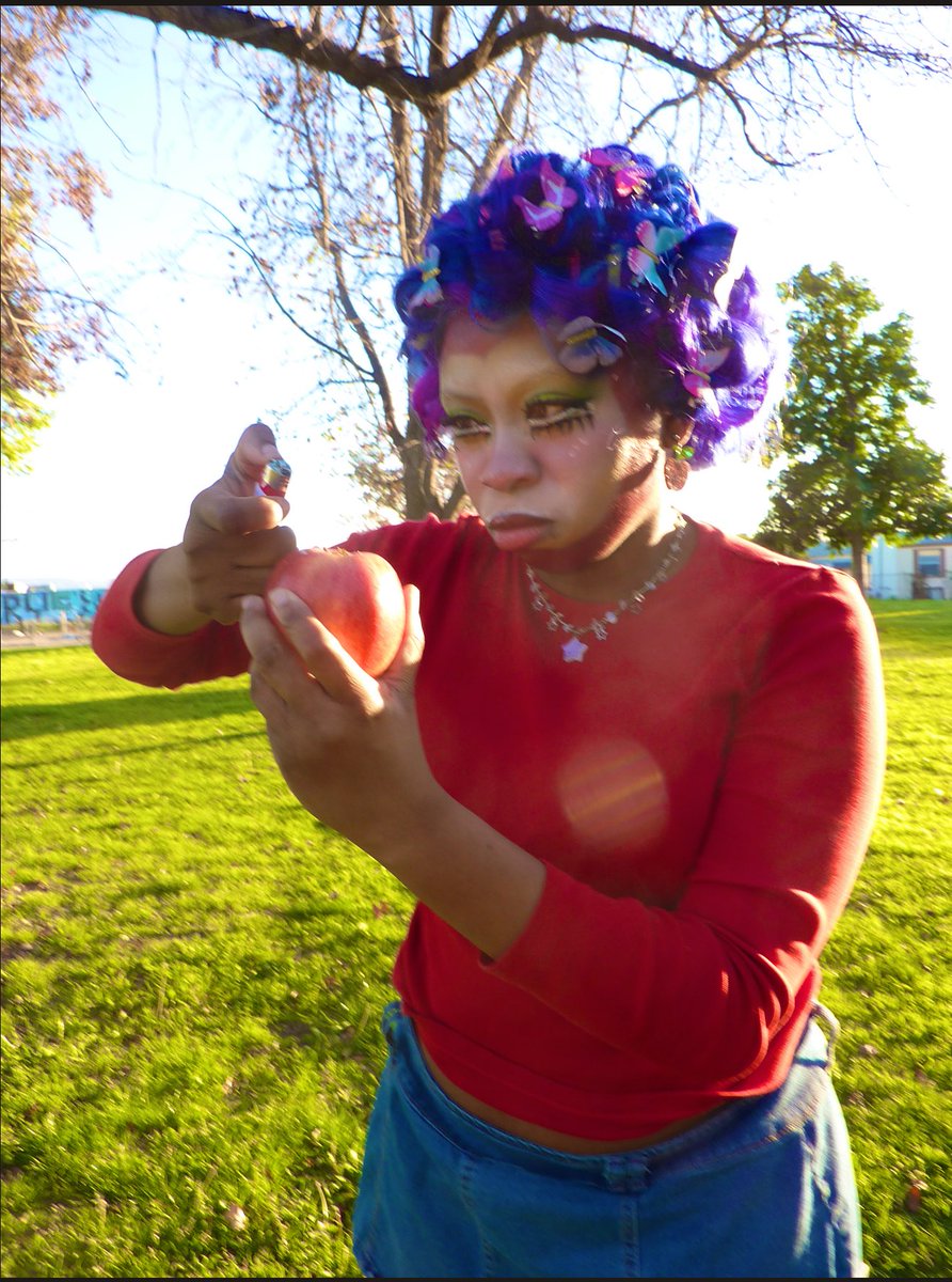 hemlocke springs tweet media