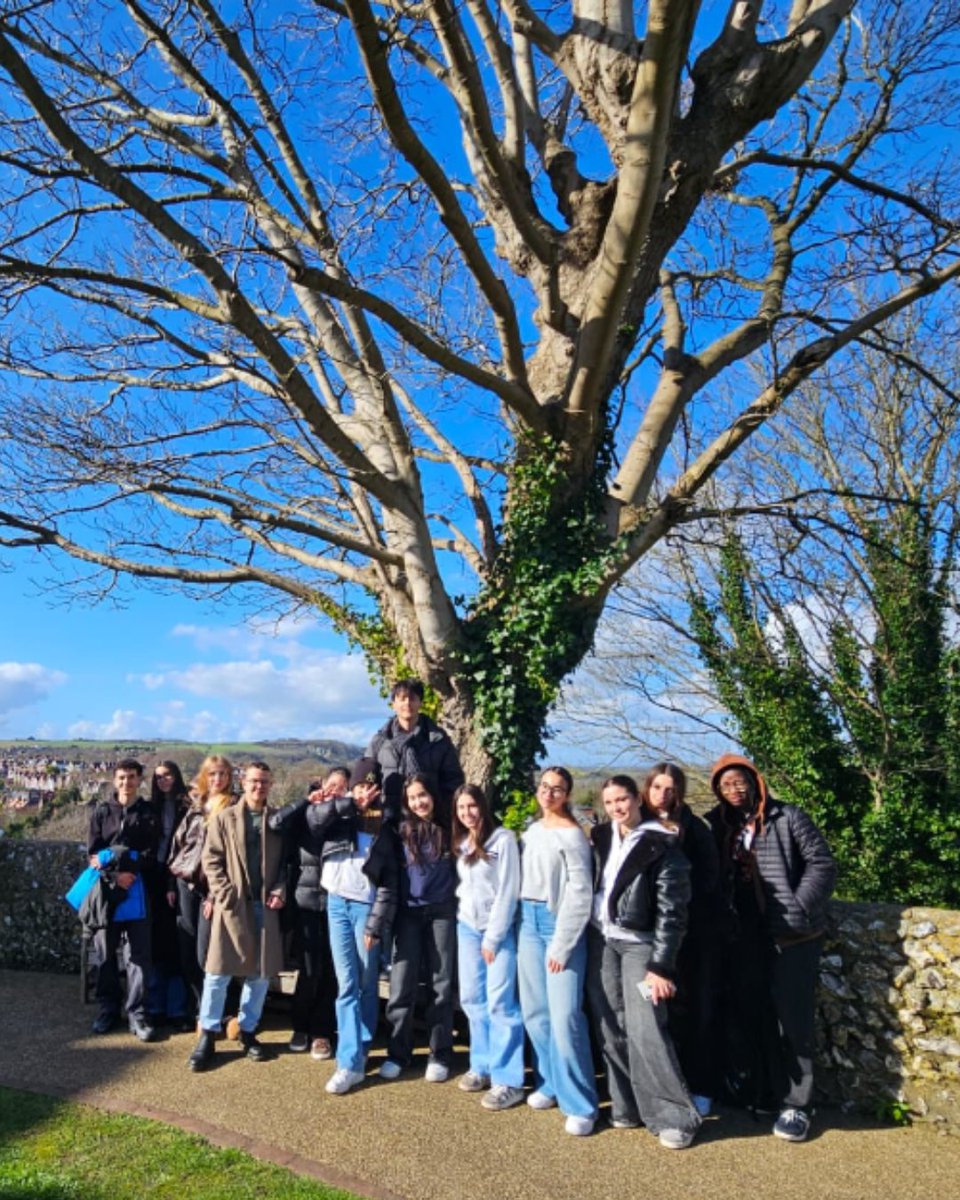 Today we say farewell to our wonderful group from Italy!

They had a great week in Brighton, studying General English and Vocational English for Tourism 🌎

What a great experience! Good luck with your future studies! 👩‍🎓👨‍🎓

#ELCBrighton