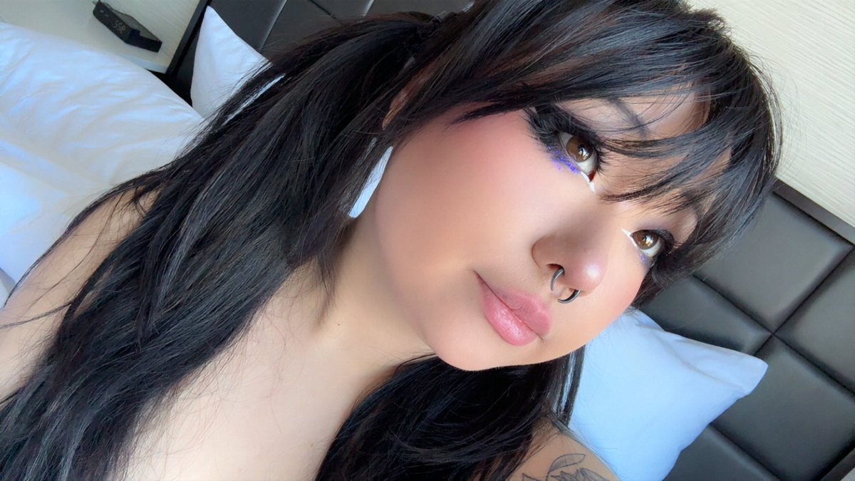 Navi🔞 tweet media