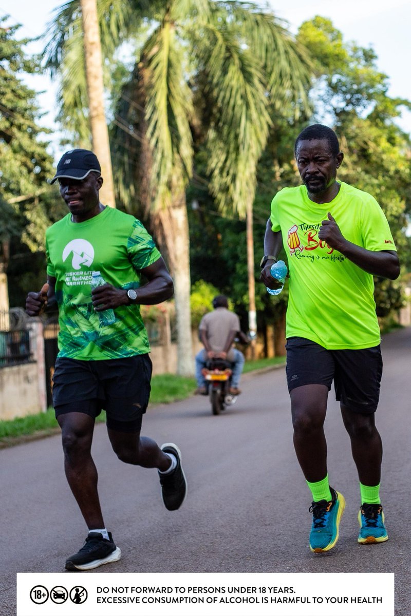 MBU's tweet photo. Earlier today, Tusker Lite inaugurated the #TuskerLiteNeonMarathon, an event that drew participants for an evening sunset run, promoting health and fitness. It keeps getting better!!
#IgniteTheLight https://t.co/H2hPOll3YH
