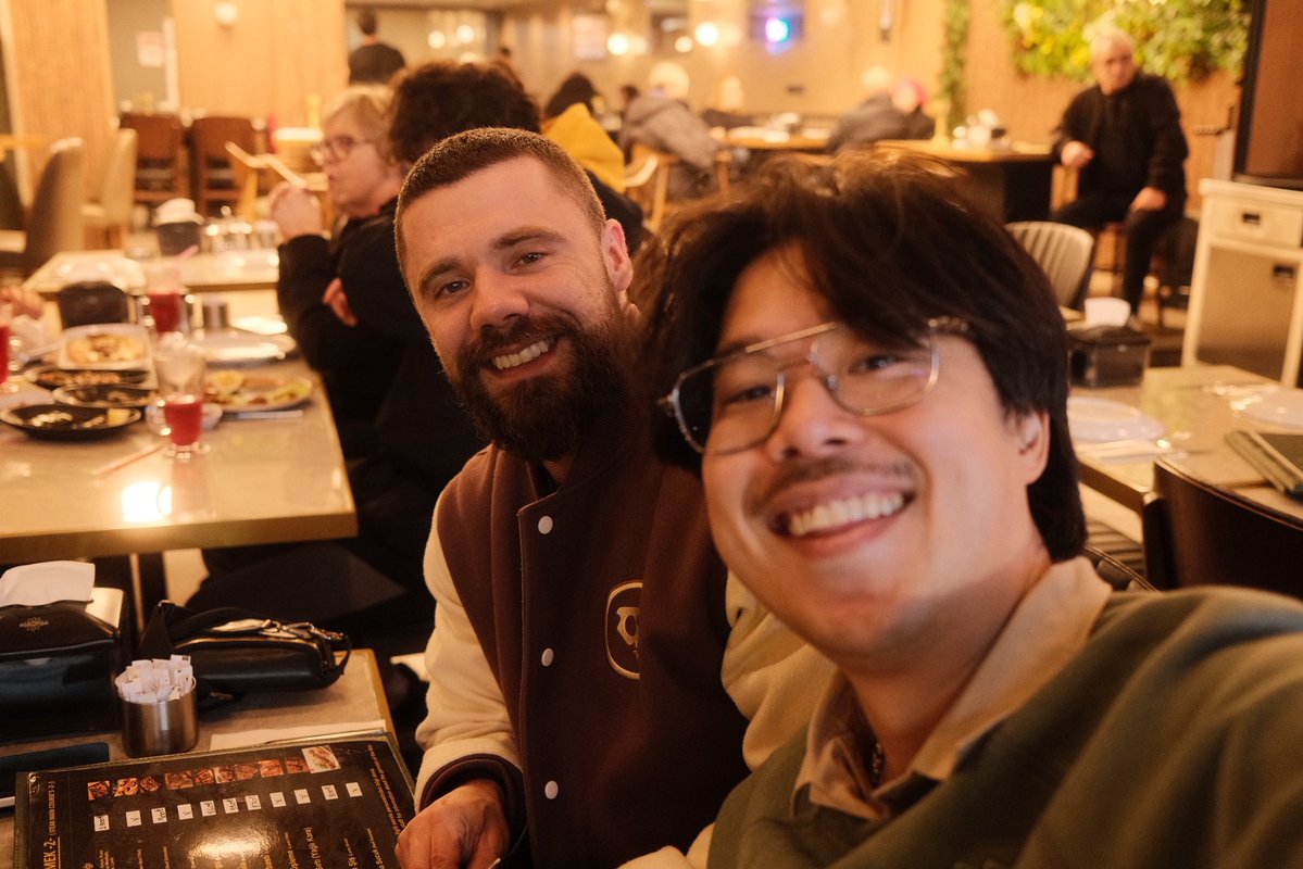 simon | solana.id 🪷 (blkn/acc) tweet media