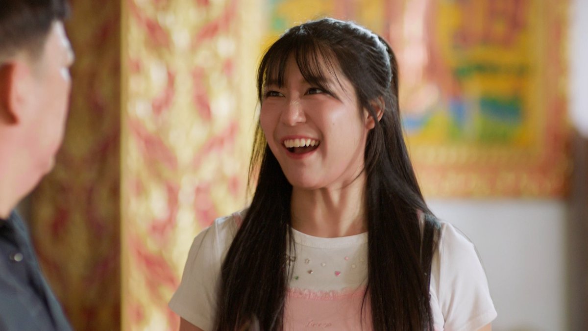 ซีนโปรดของลิ้นจี่ EP1 : คุณแม่มีแว่นไหมคะ555555555555 อย่าลืมไปดูกัน!!!

#เพชรประกายEP1
#เพชรประกายซีรีส์
#BLINGBLINGTHESERIES
#COPYABANGKOK