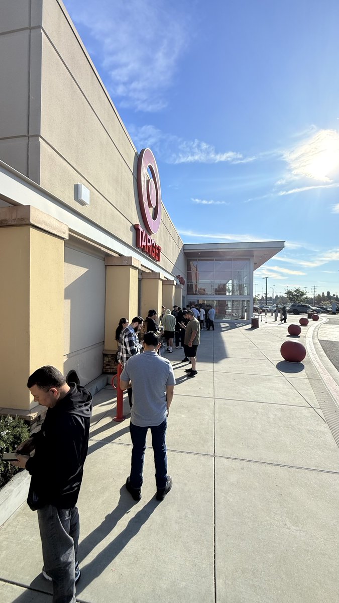 ᖇEᗪIᑕ 🫡 tweet media