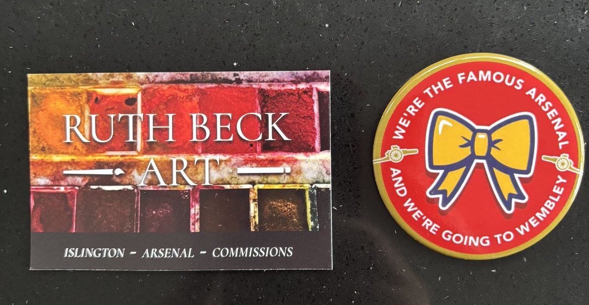 ChrisWalder4's tweet photo. Oi Oi!
I’m now Wembley ready after winning this beauty courtesy of a ⁦@ruthbeckart⁩ giveaway 
COYG! 🔴⚪️ https://t.co/YXPbkdOThC