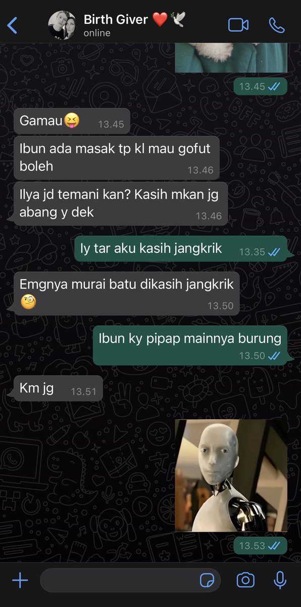 bokpopie's tweet photo. #hollanov lokal au edisi abang dan adek kalo pacaran di rumah 🤭 https://t.co/nQuu4gNYgb