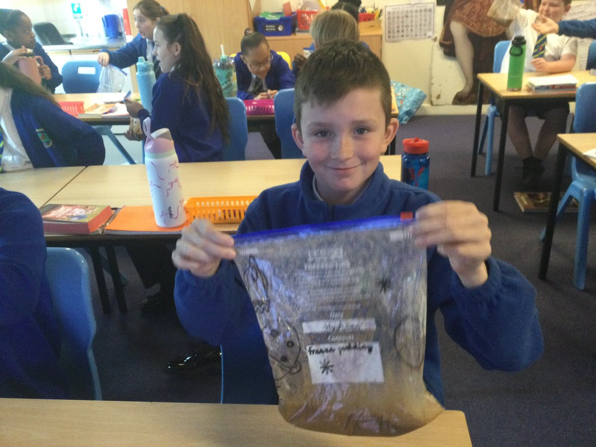 Miss Dabb🦦 tweet media