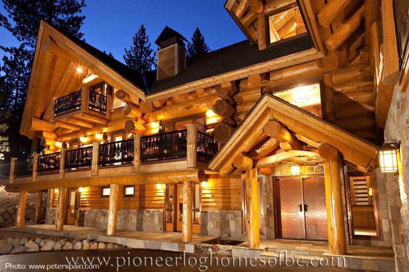 TKBryanSr's tweet photo. #FloorPlanFriday
Our ‘High Sierra’ floor plan offers timeless design and thoughtful layout. Visit our website to see more.
_______________
@PioneerLogHomes #TimberKings #PioneerLogHomes #LogHome #LogCabin #LogHomeBuilders https://t.co/kriP2PT6Ox