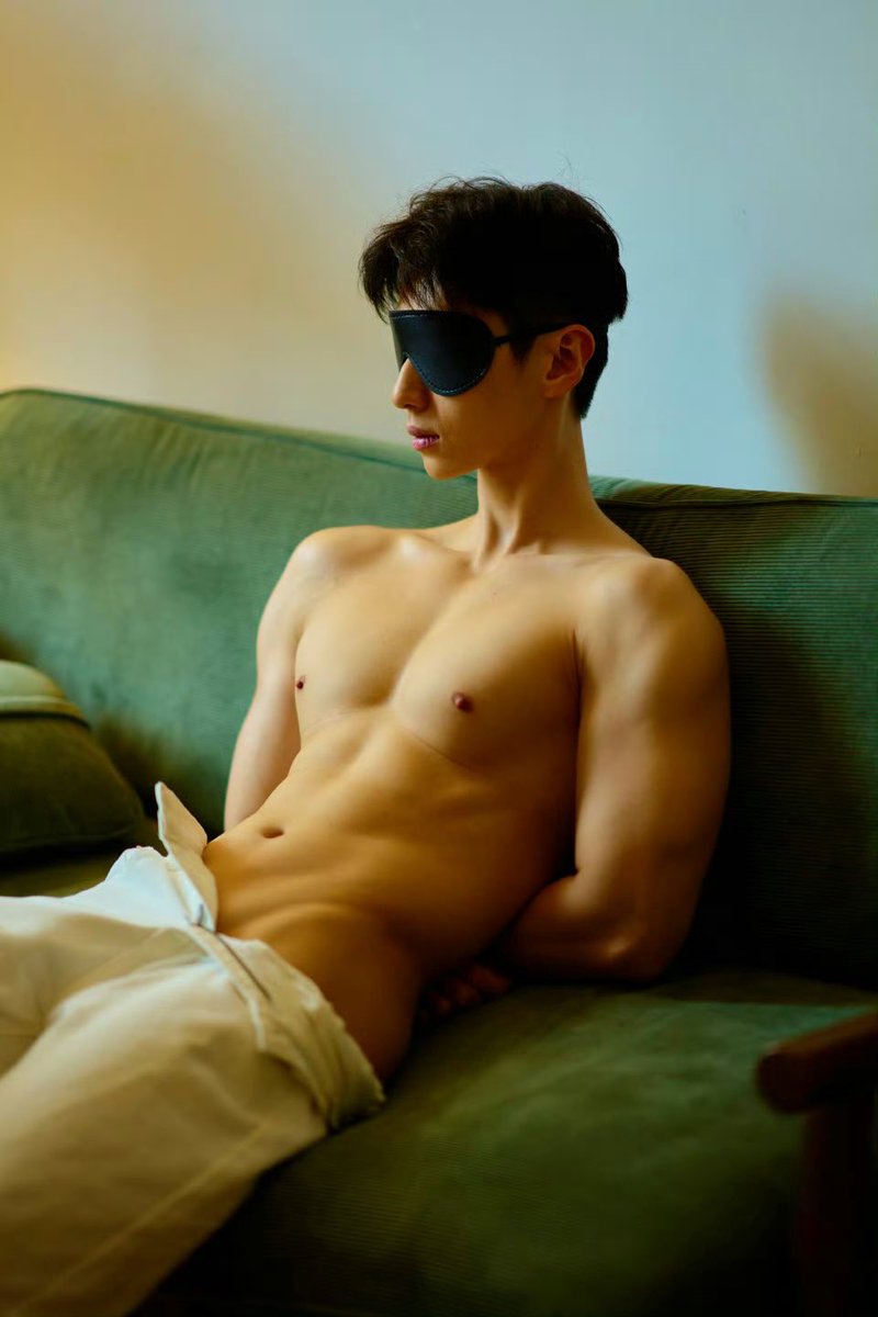 kkkrmija tweet media