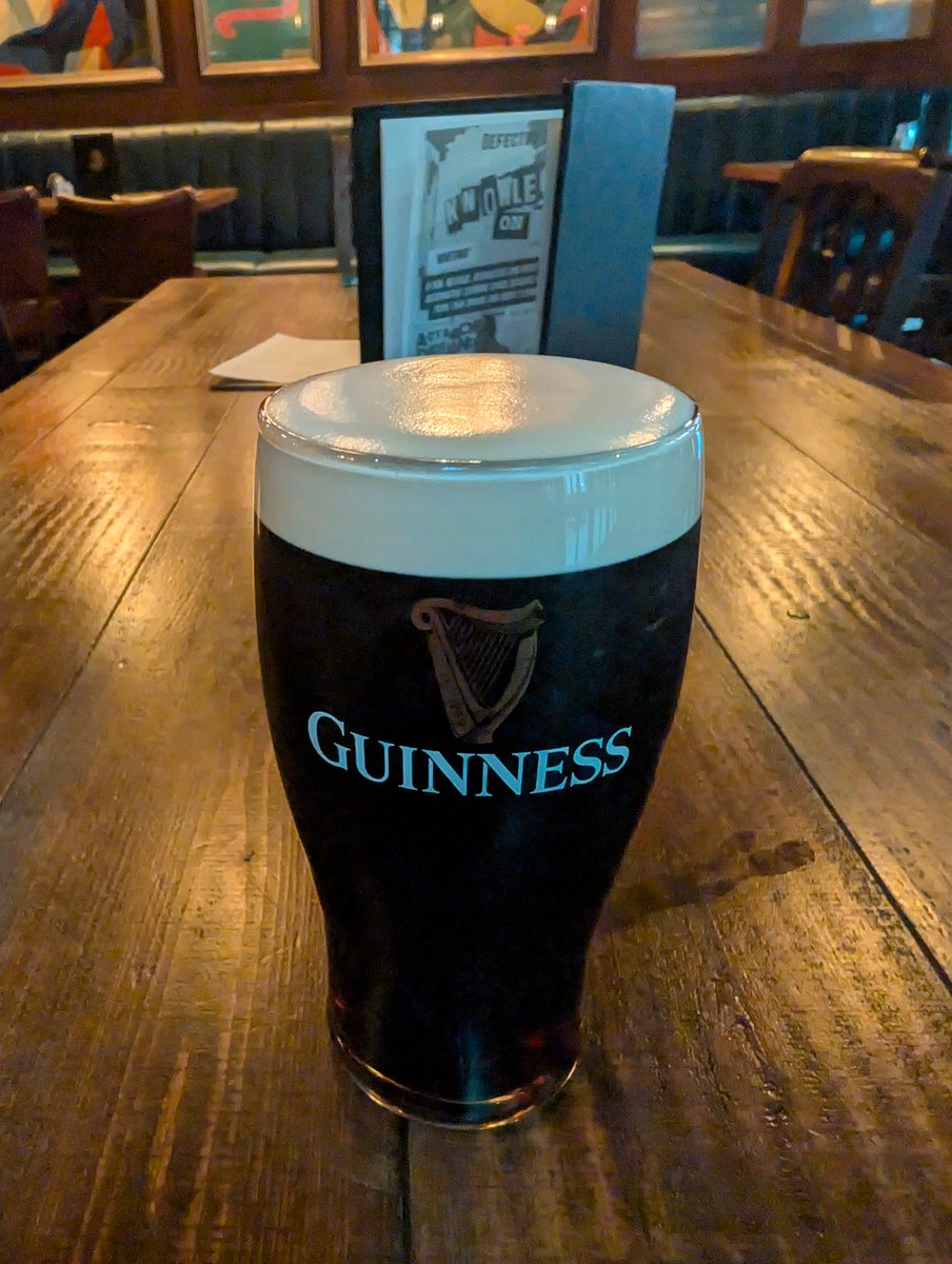 Big Man Walking tweet media