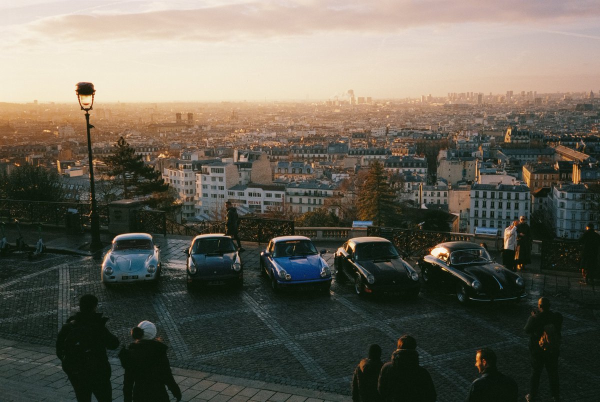 michaelboegl's tweet photo. Montmartre on 35mm film 🎞️ https://t.co/7qQ9mLLYuy