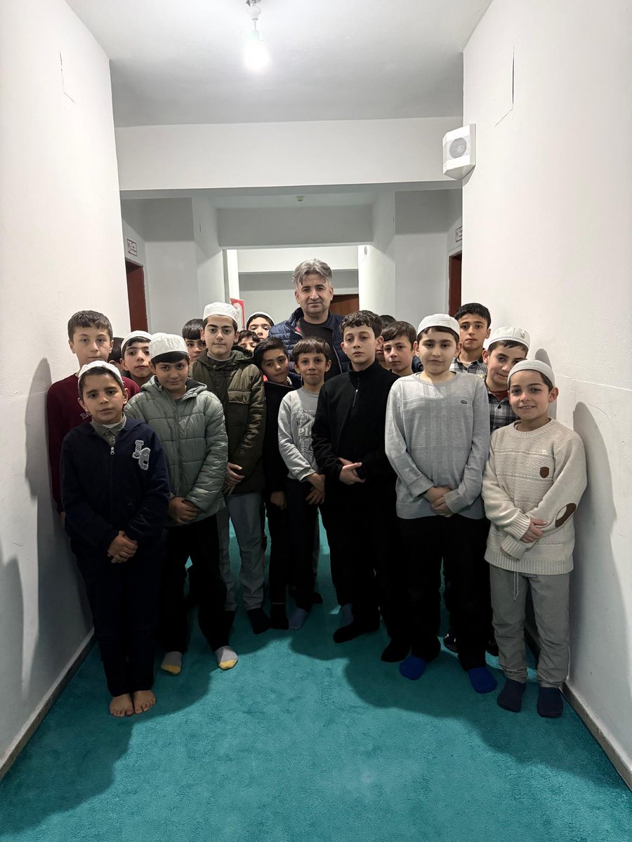 AK Parti kozluk tweet media