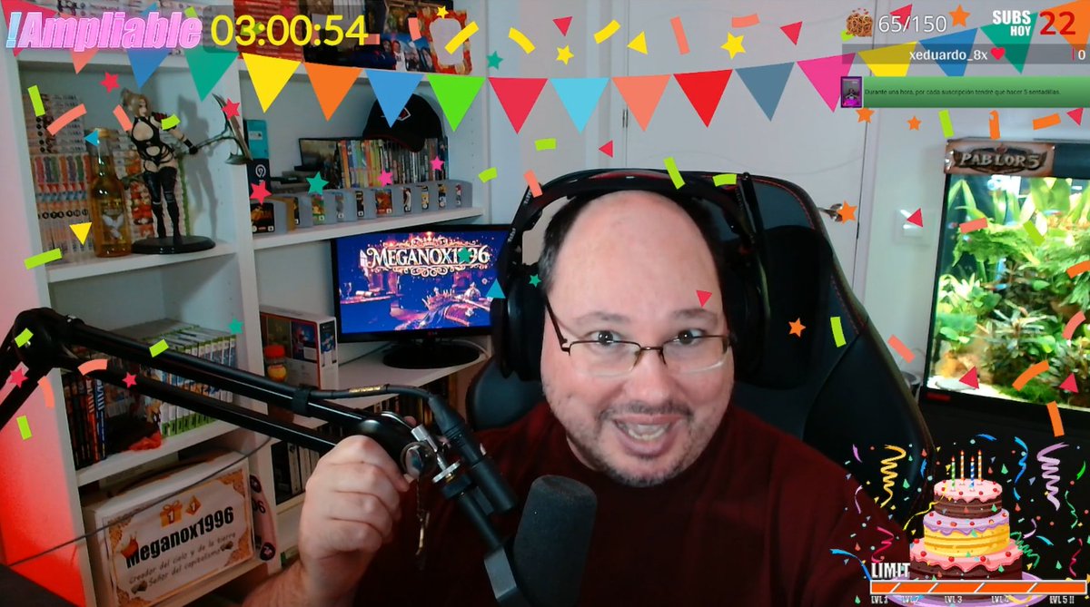 Quiero dar las gracias a todos y cada uno que se paso por el directo especial de aniversario de ayer!

Sin vosotros no estaría haciendo el gamba en directo xD

Gracias por todo jovenes amigos!