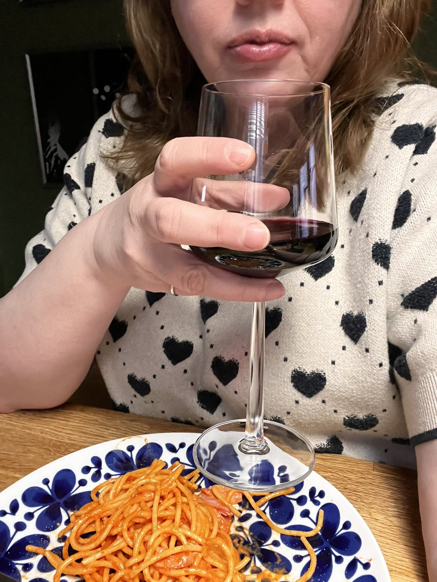 Fru Blåbär tweet media