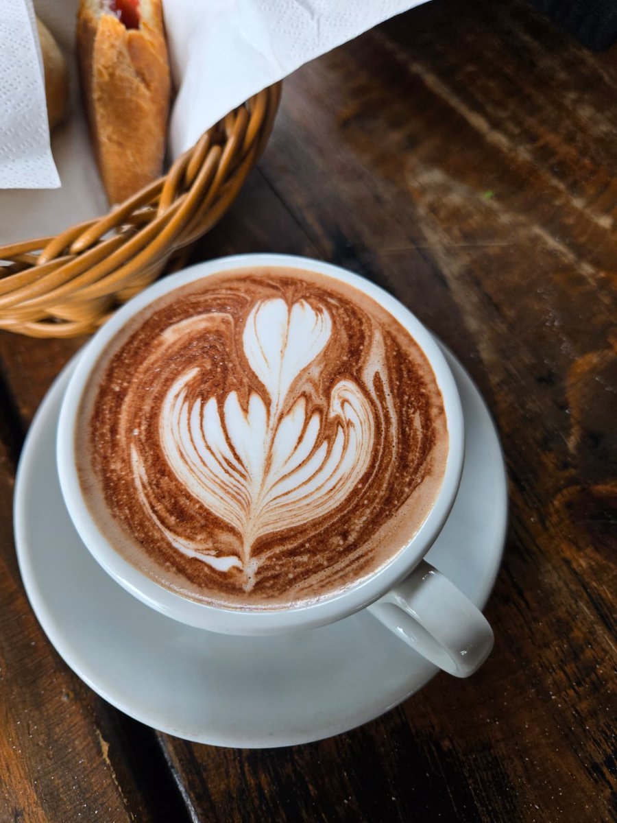 Roger Hernandez tweet media