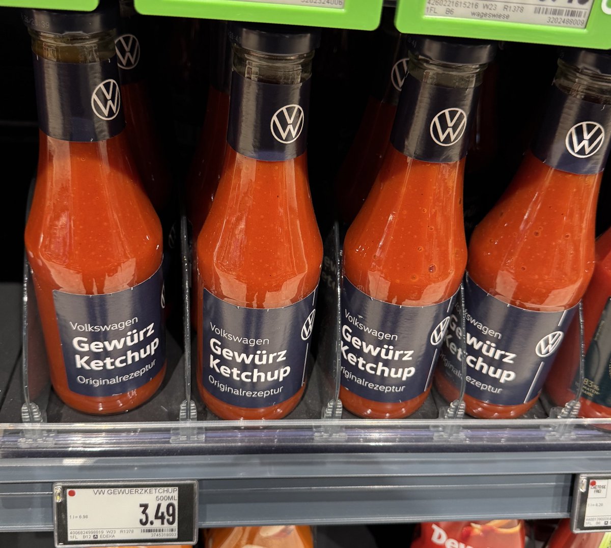 Francesco tweet media