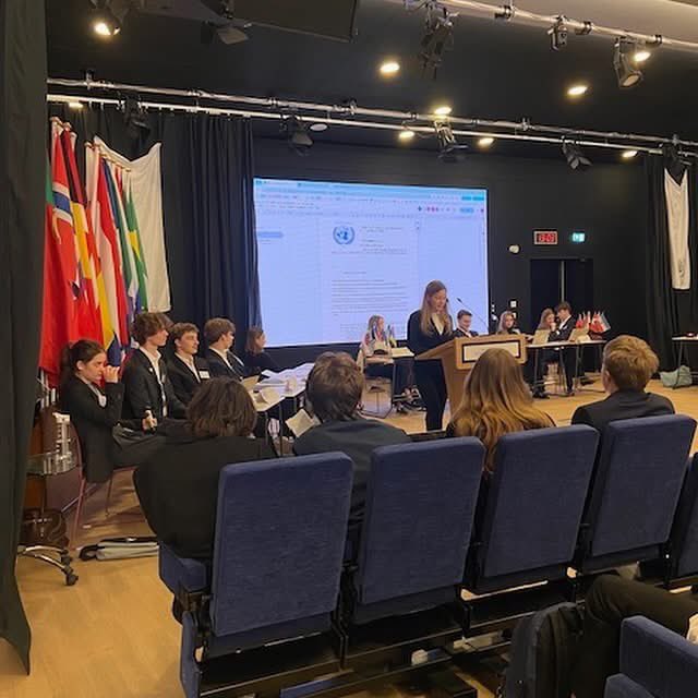 International School of Monaco tweet media