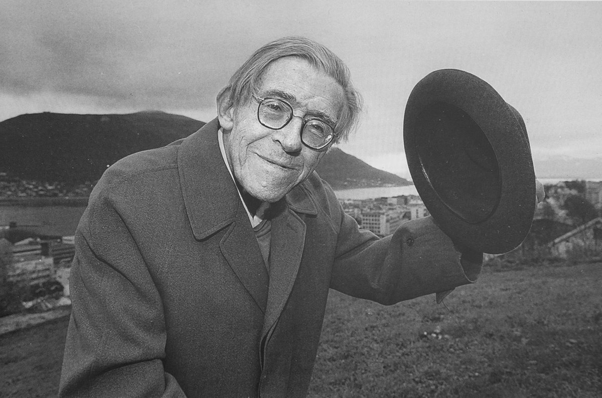 Big Brain Philosophy tweet media